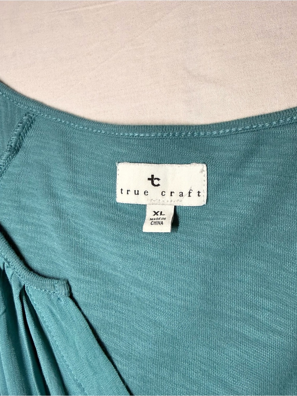 True Craft Teal XL Scoop Neck Top with Gathered Detail